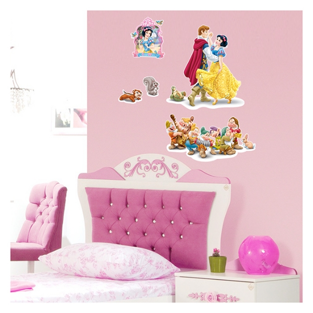 Picture of Maxi Sticker Disney Pamuk Prenses Ve Yedi Cüceler Duvar Sticker 68x48 cm DS-025