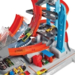 Picture of Hot Wheels Ultimate Garaj