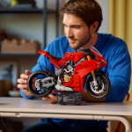 Picture of Lego Technic 42202 Ducati Panigale V4 S Motosiklet