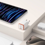 Picture of Spigen 30W USB-C Ultra Mini Samsung ve Iphone Uyumlu Akım Korumalı Hızlı Şarj Güç Adaptörü Turuncu-Beyaz