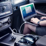 Picture of Mcdodo CC-6810 30W PD 3.0 Araç Şarj Cihazı USB-C + USB-A Çift Port Dijital Ekranlı Siyah