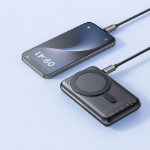 Picture of Mcdodo MC-1511 10000mAh 20W MagSafe Uyumlu Manyetik Kablosuz Powerbank Katlanabilir Standlı Siyah