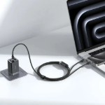 Picture of Mcdodo CA-6780 2si 1 Arada USB-C to Çift USB-C 100W PD Hızlı Şarj ve Veri Kablosu 1.5M Siyah